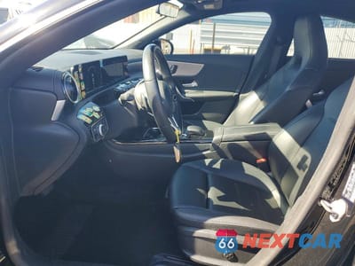 Zdjęcie 7 z 12 samochodu: 2020 MERCEDES-BENZ CLA 250 VIN:W1K5J4GB2LN087544 - miniatura