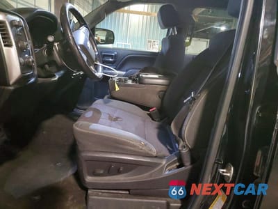 Zdjęcie 7 z 12 samochodu: 2018 CHEVROLET SILVERADO K1500 LT VIN:3GCUKREC2JG359897 - miniatura
