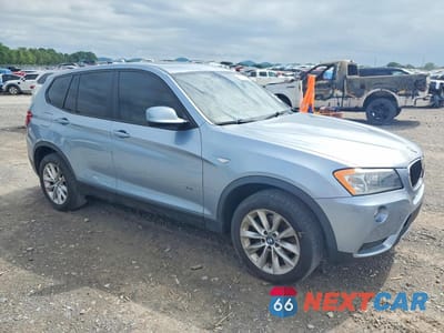 Czwarte zdjęcie samochodu z boku: 2013 BMW X3 XDRIVE28I VIN:5UXWX9C57D0A11988 - miniatura