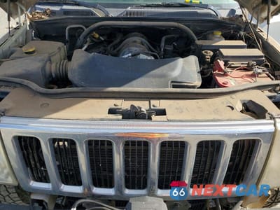 Zdjęcie 12 z 13 samochodu: 2006 JEEP COMMANDER LIMITED VIN:1J8HG58256C364173 - miniatura