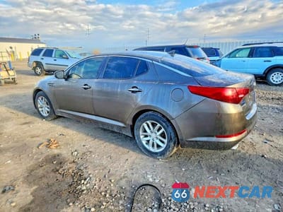 Drugie zdjęcie samochodu z przodu: 2013 KIA OPTIMA LX VIN:5XXGM4A73DG204009 - miniatura