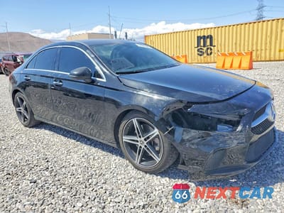 Czwarte zdjęcie samochodu z boku: 2020 MERCEDES-BENZ A 220 VIN:W1K3G4EB5LJ234715 - miniatura