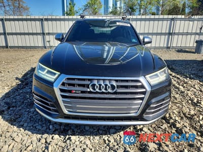 Piąte zdjęcie samochodu w środku: 2018 AUDI SQ5 PREMIUM PLUS VIN:WA1A4AFY5J2247087 - miniatura