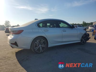 Trzecie zdjęcie samochodu z tyłu: 2021 BMW 330I VIN:3MW5R1J08M8B49863 - miniatura