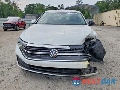 Piąte zdjęcie samochodu w środku: 2024 VOLKSWAGEN JETTA S VIN:3VW5M7BU9RM095927 - miniatura