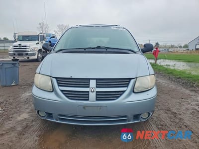 Piąte zdjęcie samochodu w środku: 2006 DODGE GRAND CARAVAN SXT VIN:2D4GP44L36R600454 - miniatura