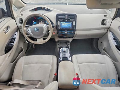 Zdjęcie 8 z 13 samochodu: 2013 NISSAN LEAF S VIN:1N4AZ0CP8DC404337 - miniatura