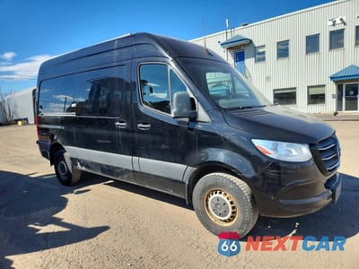 Czwarte zdjęcie samochodu z boku: 2019 MERCEDES-BENZ SPRINTER 2500 VIN:WD3BF0CD7KP044524 - miniatura