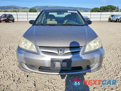 Piąte zdjęcie samochodu w środku: 2004 HONDA CIVIC LX VIN:2HGES16574H551182 - miniatura