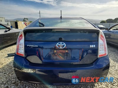 Zdjęcie 6 z 12 samochodu: 2012 TOYOTA PRIUS TWO VIN:JTDKN3DU5C1590865 - miniatura