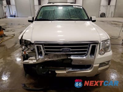 Piąte zdjęcie samochodu w środku: 2009 FORD EXPLORER EDDIE BAUER VIN:1FMEU74E29UA02004 - miniatura