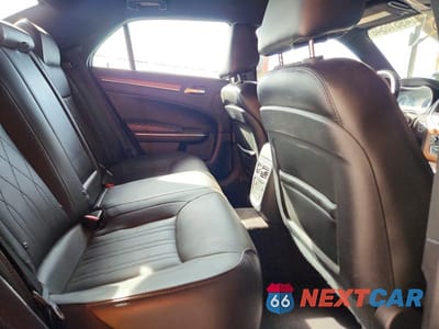 Zdjęcie 10 z 12 samochodu: 2018 CHRYSLER 300C VIN:2C3CCAPT1JH226317 - miniatura