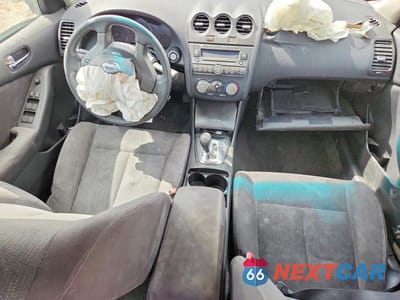 Zdjęcie 8 z 14 samochodu: 2012 NISSAN ALTIMA 2.5 VIN:1N4AL2AP3CN570980 - miniatura
