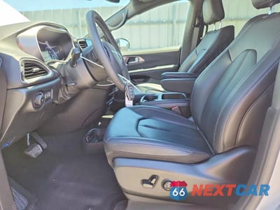 Zdjęcie 7 z 14 samochodu: 2026 CHRYSLER PACIFICA SELECT VIN:2C4RC1BG6TR196941 - miniatura