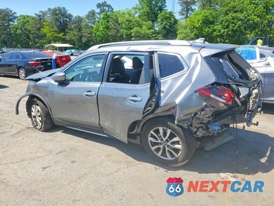 Drugie zdjęcie samochodu z przodu: 2018 NISSAN ROGUE SV VIN:KNMAT2MT6JP518960 - miniatura
