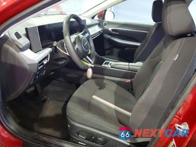 Zdjęcie 7 z 11 samochodu: 2024 HYUNDAI SONATA SEL VIN:KMHL64JA2RA392248 - miniatura