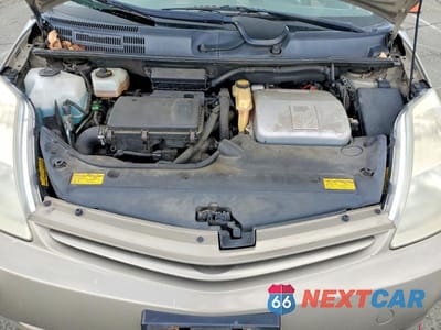 Zdjęcie 11 z 12 samochodu: 2005 TOYOTA PRIUS BASE VIN:JTDKB20U653042731 - miniatura