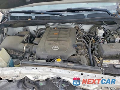 Zdjęcie 11 z 12 samochodu: 2014 TOYOTA TUNDRA CREWMAX PLATINUM VIN:5TFAW5F19EX352363 - miniatura