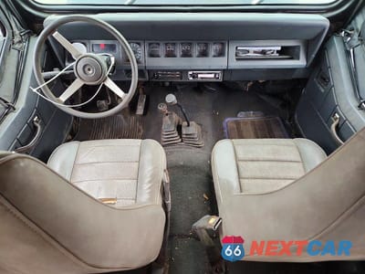 Zdjęcie 8 z 12 samochodu: 1994 JEEP WRANGLER / YJ S VIN:1J4FY19P4RP470362 - miniatura