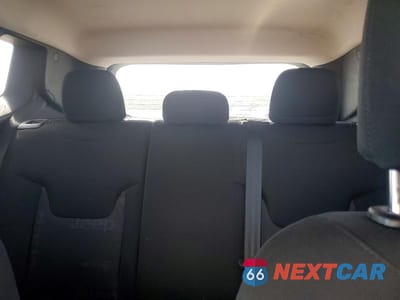 Zdjęcie 10 z 12 samochodu: 2015 JEEP RENEGADE LATITUDE VIN:ZACCJABH0FPB52226 - miniatura