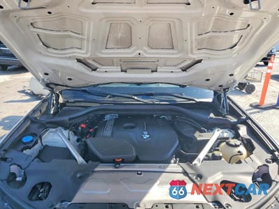 Zdjęcie 12 z 13 samochodu: 2019 BMW X3 VIN:5UXTR9C50KLR10911 - miniatura