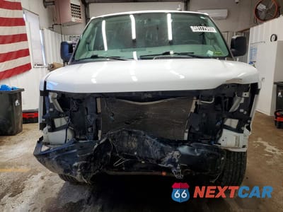 Piąte zdjęcie samochodu w środku: 2023 CHEV EXPRESS G2500 VIN:1GCWGAFP0P1232201 - miniatura