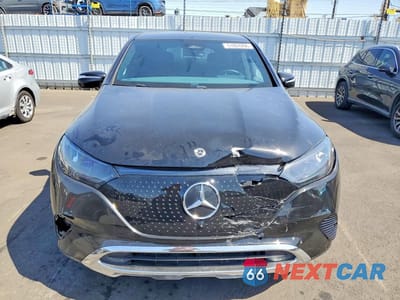 Piąte zdjęcie samochodu w środku: 2024 MERCEDES-BENZ EQE SUV 350+ VIN:4JGGM2BB5RA054409 - miniatura