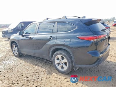 Drugie zdjęcie samochodu z przodu: 2023 TOYOTA HIGHLANDER HYBRID LE VIN:5TDZARAH1PS017412 - miniatura