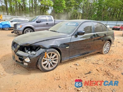 2015 BMW 328 I WBAPH77559NM46868 - główne zdjęcie licytacji z USA - miniatura