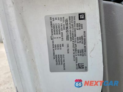 Zdjęcie 13 z 13 samochodu: 2012 CHEVROLET EXPRESS G3500 UTILITY / SERVICE VAN VIN:1GCZGTBG7C1175522 - miniatura