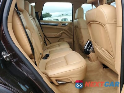 Zdjęcie 11 z 13 samochodu: 2016 PORSCHE CAYENNE S VIN:WP1AB2A22GLA94898 - miniatura