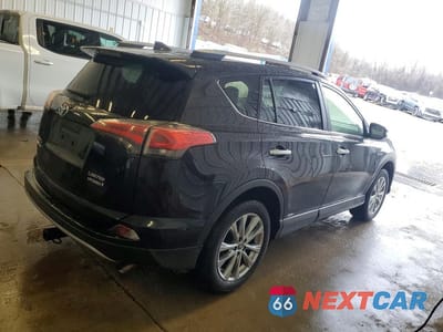 Trzecie zdjęcie samochodu z tyłu: 2018 TOYOTA RAV4 HV LIMITED VIN:JTMDJREV9JD221159 - miniatura