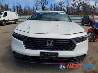 Piąte zdjęcie samochodu w środku: 2024 HONDA ACCORD HYBRID SPORT VIN:1HGCY2F59RA090777 - miniatura