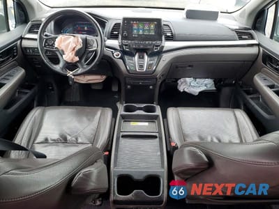 Zdjęcie 8 z 13 samochodu: 2019 HONDA ODYSSEY TOURING VIN:5FNRL6H86KB512541 - miniatura
