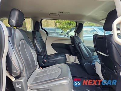 Zdjęcie 11 z 14 samochodu: 2020 CHRYSLER PACIFICA TOURING L PLUS VIN:2C4RC1EG4LR146227 - miniatura