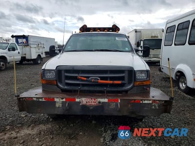 Piąte zdjęcie samochodu w środku: 2000 FORD F450 SUPER DUTY UTILITY / SERVICE TRUCK VIN:1FDXF46F9YEE39661 - miniatura