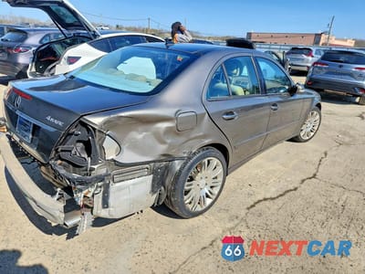 Trzecie zdjęcie samochodu z tyłu: 2008 MERCEDES-BENZ E 350 4MATIC VIN:WDBUF87X48B341739 - miniatura