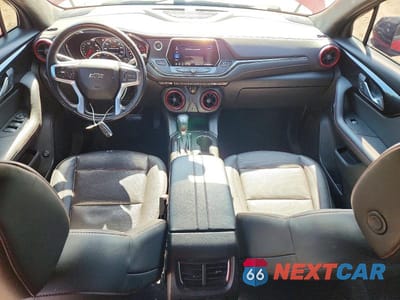 Zdjęcie 8 z 13 samochodu: 2019 CHEVROLET BLAZER RS VIN:3GNKBERS4KS688740 - miniatura