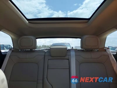 Zdjęcie 10 z 13 samochodu: 2024 LINCOLN CORSAIR VIN:5LMCJ1CA8RUL00209 - miniatura