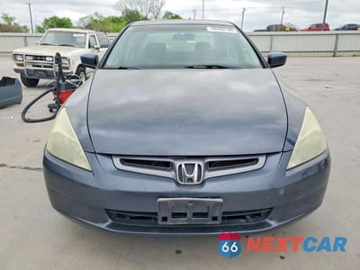 Piąte zdjęcie samochodu w środku: 2004 HONDA ACCORD EX VIN:1HGCM66544A067967 - miniatura