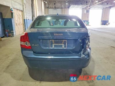 Zdjęcie 6 z 11 samochodu: 2006 VOLVO S40 2.4I VIN:YV1MS382X62216352 - miniatura