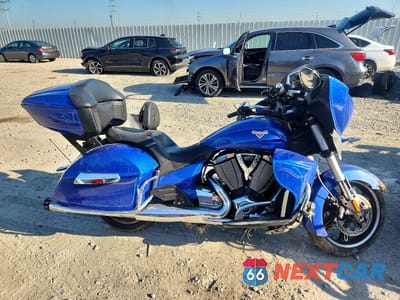 2013 VICTORY MOTORCYCLES CROSS COUNTRY TOUR 5VPTW36N5D3013686 - główne zdjęcie licytacji z USA - miniatura