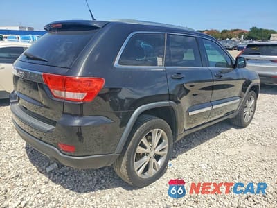 Trzecie zdjęcie samochodu z tyłu: 2013 JEEP GRAND CHEROKEE LAREDO VIN:1C4RJEAG3DC504009 - miniatura