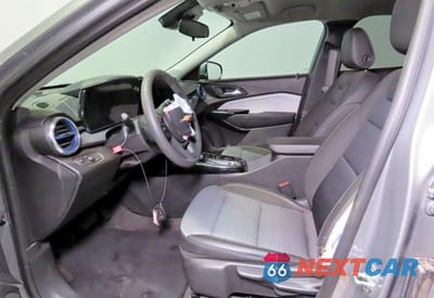 Zdjęcie 9 z 10 samochodu: 2025 CHEVROLET TRAX 1LT VIN:KL77LHEPXSC224689 - miniatura