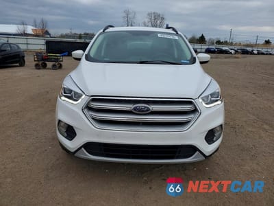 Piąte zdjęcie samochodu w środku: 2018 FORD ESCAPE SEL VIN:1FMCU0HD0JUC79254 - miniatura