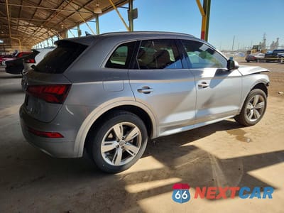 Trzecie zdjęcie samochodu z tyłu: 2019 AUDI Q5 PREMIUM PLUS VIN:WA1BNAFY3K2054231 - miniatura