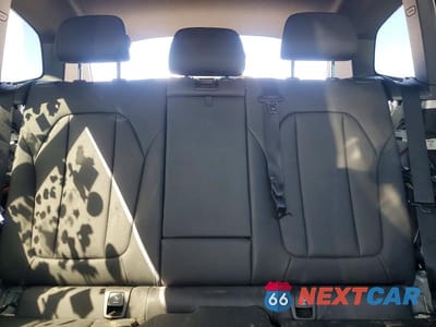 Zdjęcie 10 z 14 samochodu: 2019 BMW X3 SDRIVE30I VIN:5UXTR7C50KLR51074 - miniatura