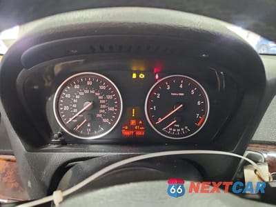 Zdjęcie 9 z 12 samochodu: 2011 BMW X5 XDRIVE35I VIN:5UXZV4C52BL738938 - miniatura