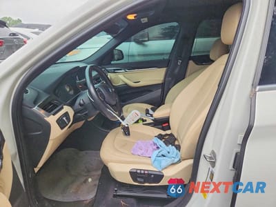 Zdjęcie 7 z 13 samochodu: 2017 BMW X1 SDRIVE28I VIN:WBXHU7C35H5H35552 - miniatura