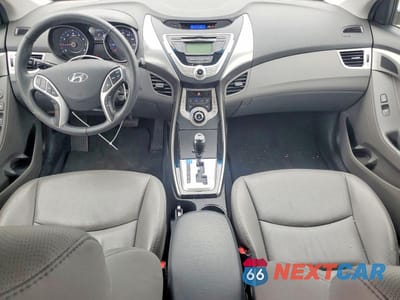 Zdjęcie 8 z 13 samochodu: 2012 HYUNDAI ELANTRA LIMITED VIN:5NPDH4AE3CH143673 - miniatura